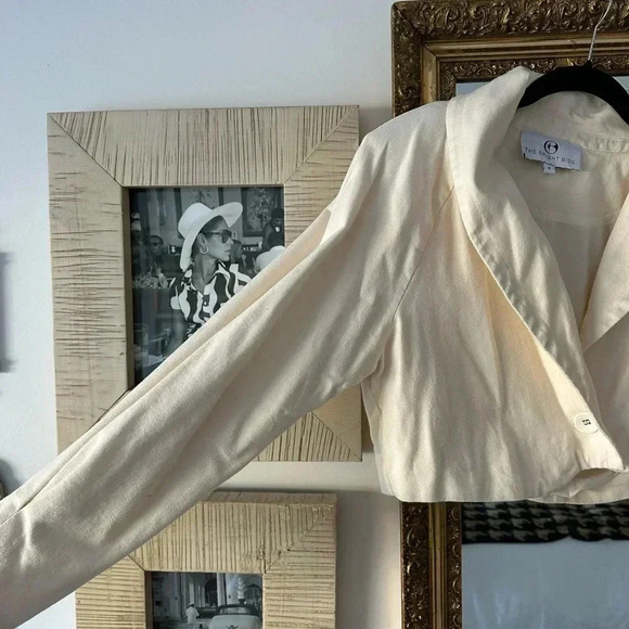 The bright side cream cloud cropped jacket small with shoulder pads - Picture 3 of 4